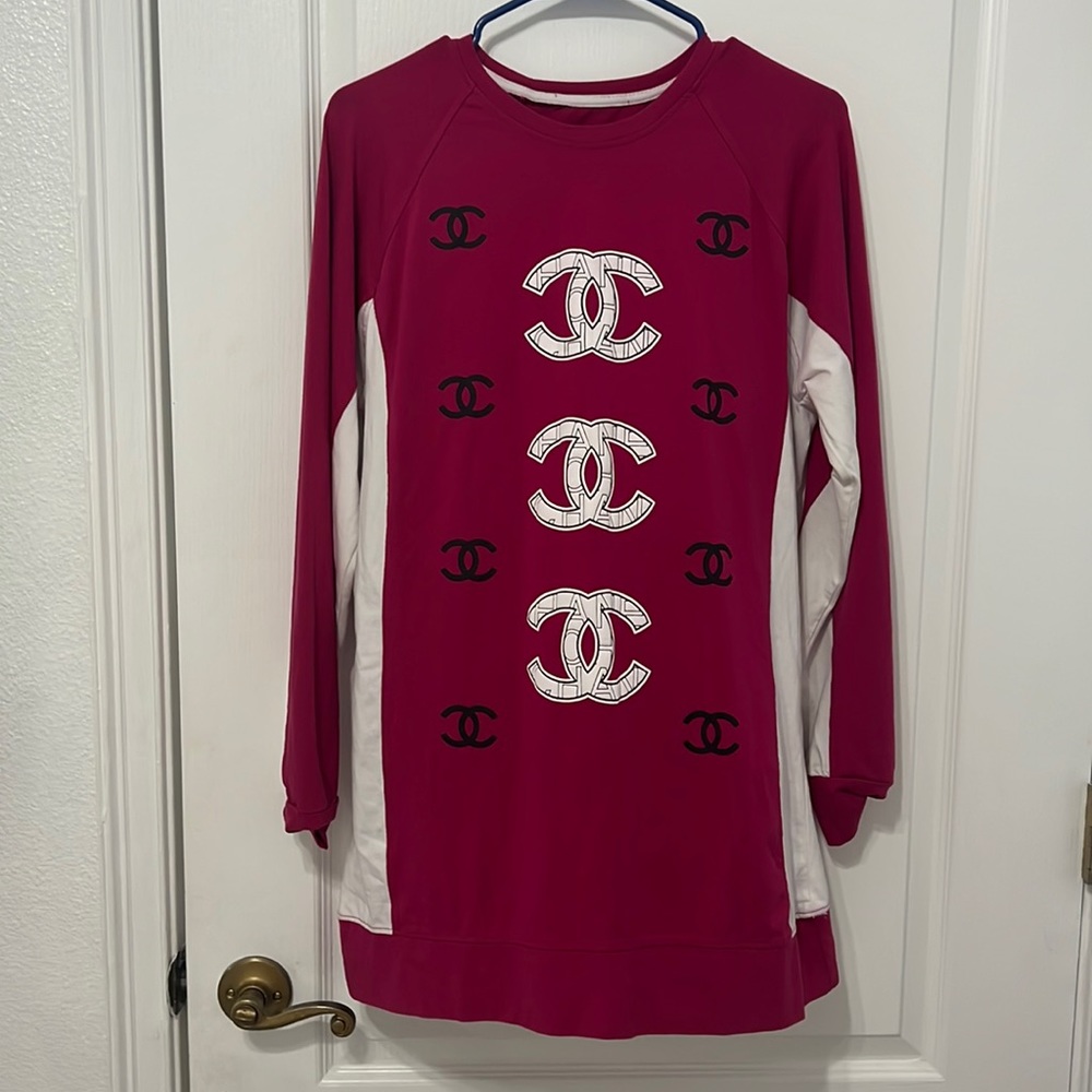 Medium Logo long sleeve dress shirt